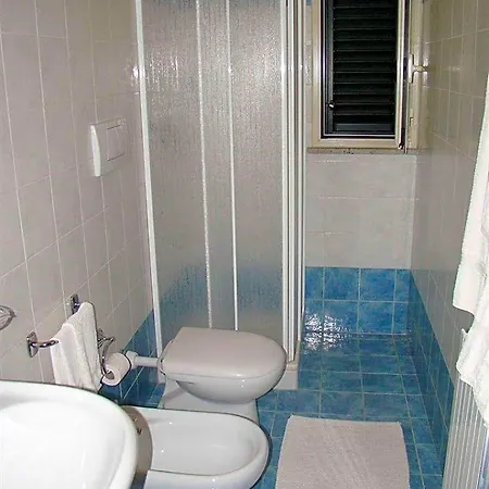 Archegeta Hotel *